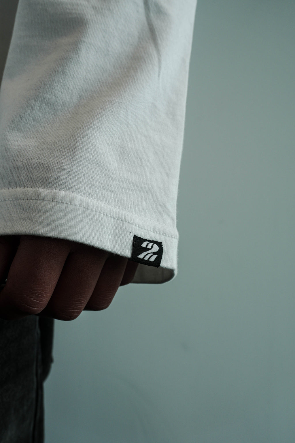 MEASURE 2WICE CUT ONCE LONGSLEEVE T-SHIRT WIT
